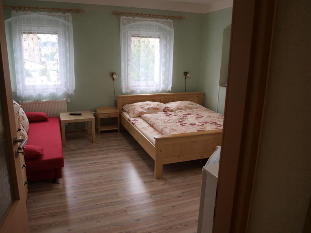 Apartments Viktoria Klinovec Kovářská المظهر الخارجي الصورة